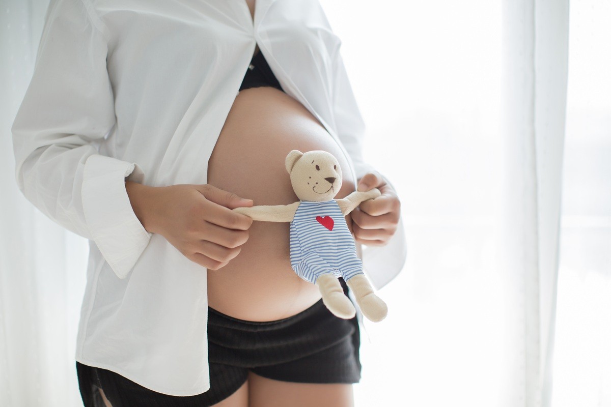女性備孕飲食建議，補充葉酸、鐵質、D3、Omega-3與Q10，幫助維持健康
